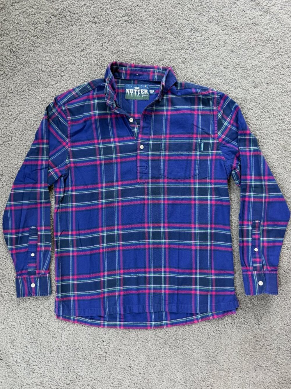 Chubbies The Nutter Flannel Popover Shirt Medium Flaw Blue Pink Plaid Stretch